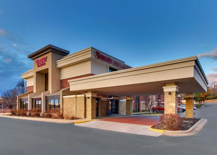 Drury Inn & Suites Poplar Bluff