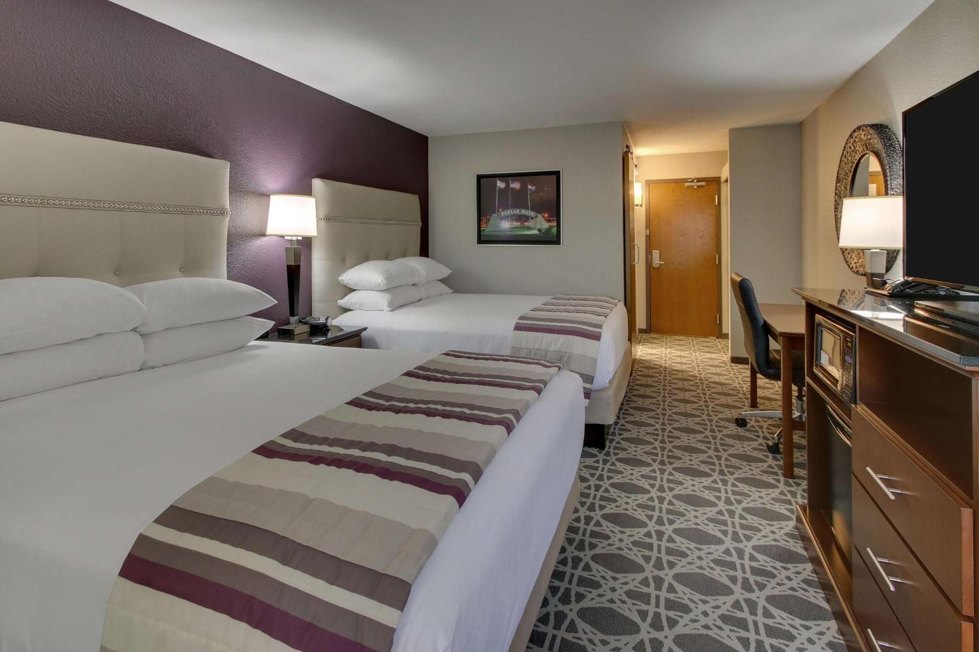 Hotel Drury &
